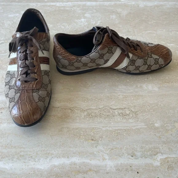 Vintage Gucci sneakers size 10 Vintage 1980s Gucci Mens White Shoes Sneakers White 6529-2  main image 4